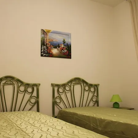 Lido Apartment