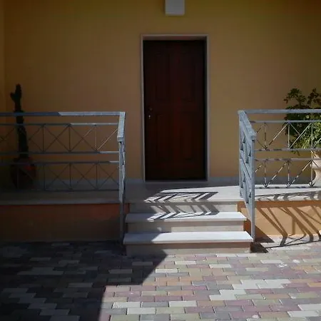 Lido